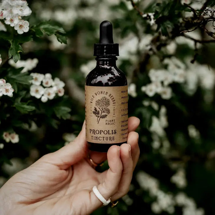 Wild Women Herbs Propolis Extract